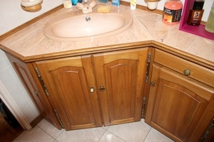 Meuble sous vasque (3 portes)