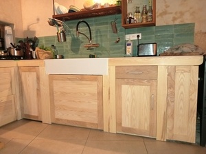 Aménagement d'une cuisine en frêne