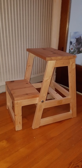 Tabouret marche-pied