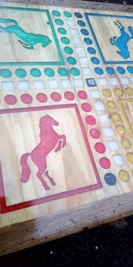 Jeux de petit chevaux en bois