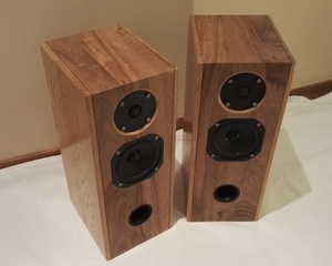 Enceintes 2voies basse réflex