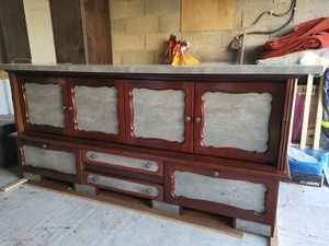 Vaisselier transformé en Buffet