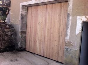 Renovation porte de grange