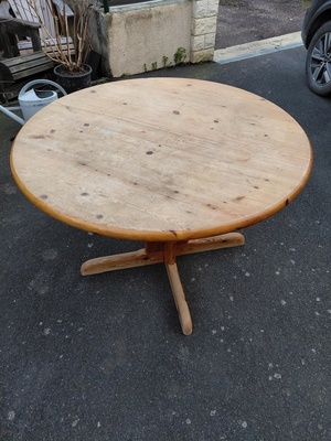 Réfection d une table ronde