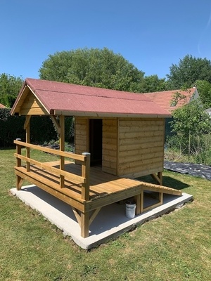 Niche XXL sur pilotis