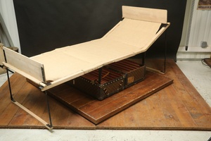 Replique de Malle lit  Louis  Vuitton