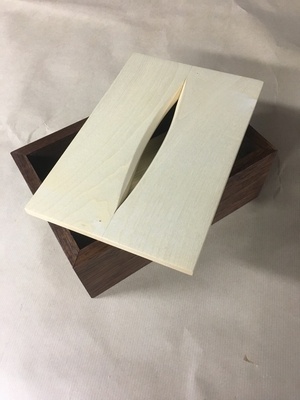 Petite boîte, pour le plaisir de faire du copeau.