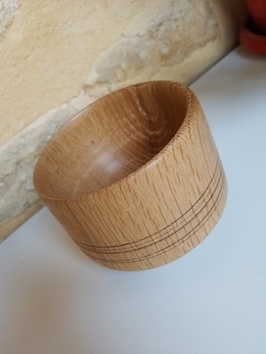 Bols en chêne et vide poche au tour