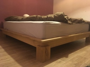 Cadre de lit en chêne