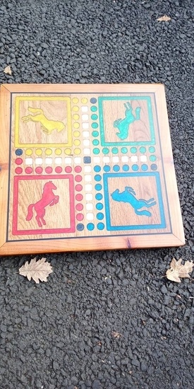 Petits chevaux chene orme et époxy