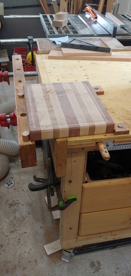 Étau de l homme pauvre