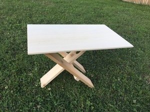 Table pliante à emporter partout