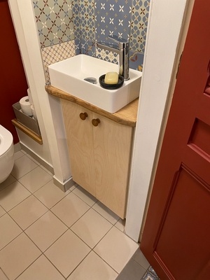 Meuble de toilettes / lavabo express