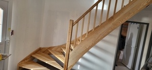 Escalier quartier tournant.