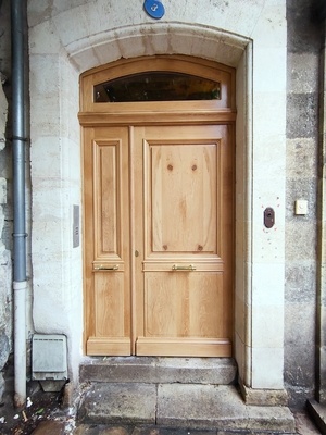 Porte d'immeuble