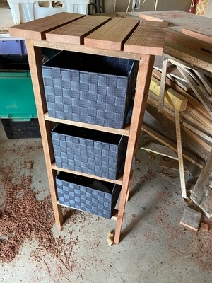 Petit meuble pour casier