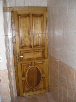 porte de ma lingerie chataigné médaillon noyer