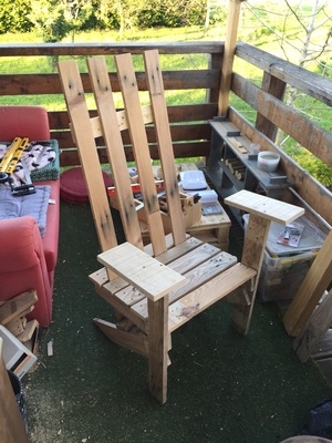 Fauteuil en palettes - Etude Enzo Mari