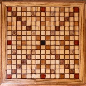 Scrabble et boîte de rangement