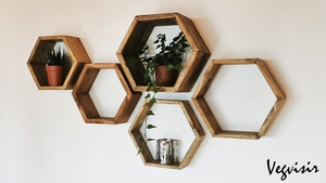 Étagères hexagonales