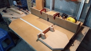 La router-table comme on dit là-bas...