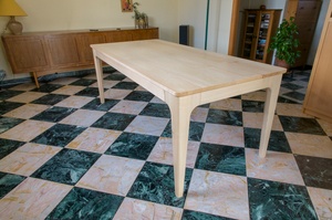 Table frêne extensible