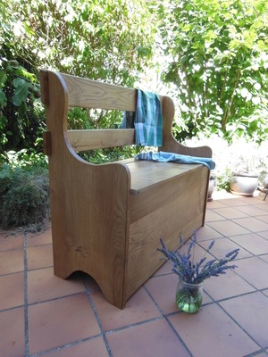 Coffre banc en chêne