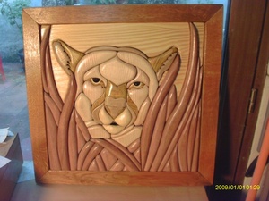 Lion intarsia
