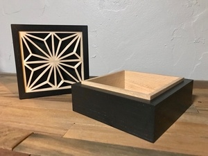 Petite boîte kumiko Asanoha