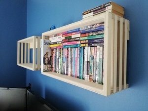 Petites étagères de bureau