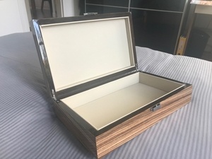 Coffret Zebrano