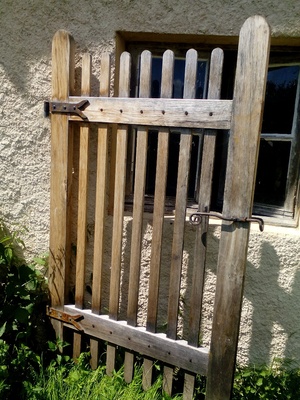 Petit portail de jardin