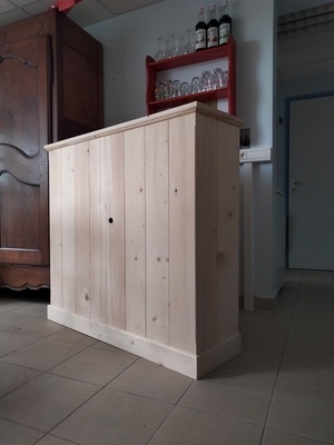 Banque d'accueil "La Petite Belette"