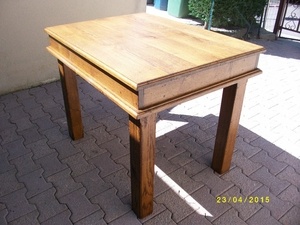 Table en chene massif