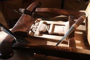 Sculpture pour chaise