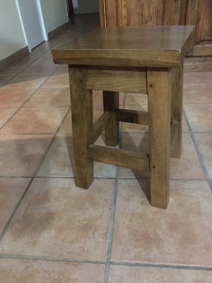 Tabouret à tout faire