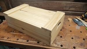 Boite pour matériel d'affûtage