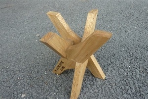 Pietement reciproque  4 pieds à 60 degres