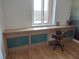 Meuble de rangement+ bureau