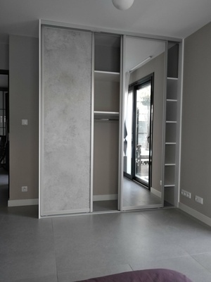 Placard portes coulissantes