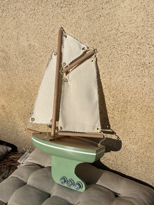 Voilier de piscine V2