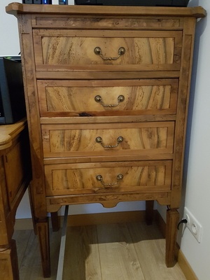 Chiffonnier Style Louis XVI réalisé en chutes et recup