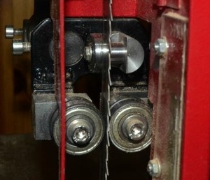 Amélioration du guidage de la lame sur scie à ruban N4400