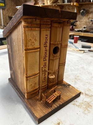 "Maison d'oiseaux" - Thème Bouquiniste