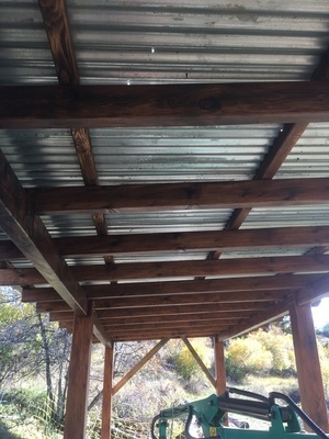 Hangar pour mon banc de sciage