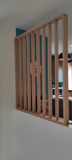 Claustra en hêtre, pas pour chez moi donc pas aux dimensions pour l'emplacement de la photo