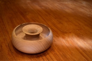 Un donut creux, mes débuts en tournage sur bois