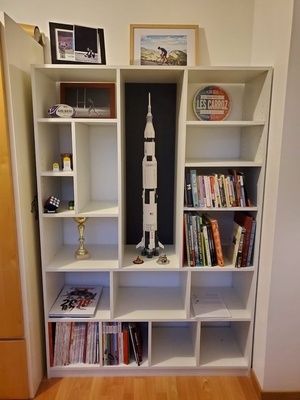 Etagère mélaminé pour fusée LEGO