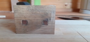 Guide de coupe aimanté