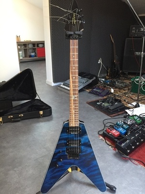 Flying V Gaucher